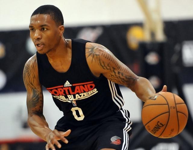 例如他在上 例如他在上