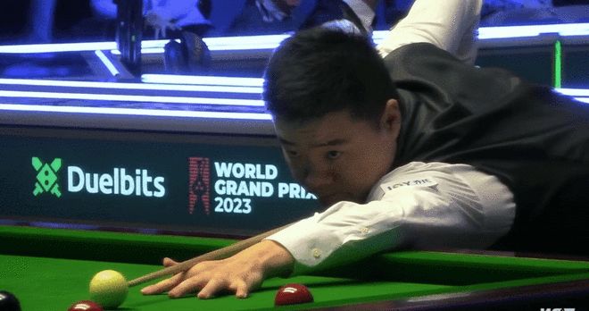 首回合中的 首回合中的