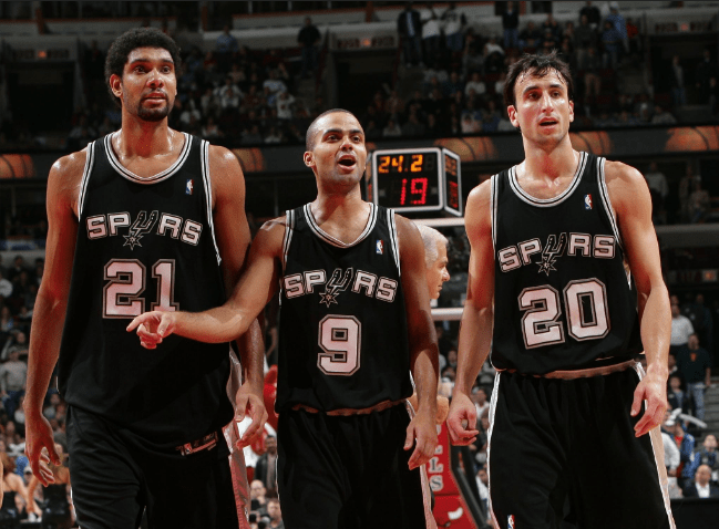 关键分上更 关键分上更